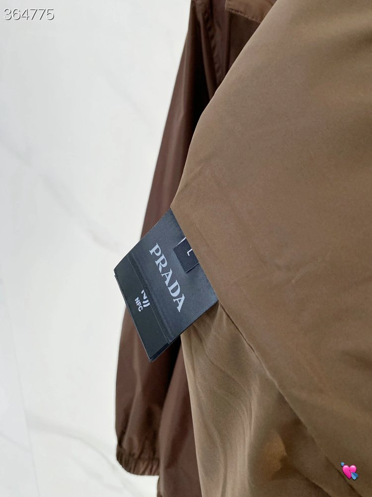 Prada 2026 Spring/Summer New Men's Fashion Hooded Casual Jacket | Yoyubuy Spreadsheet