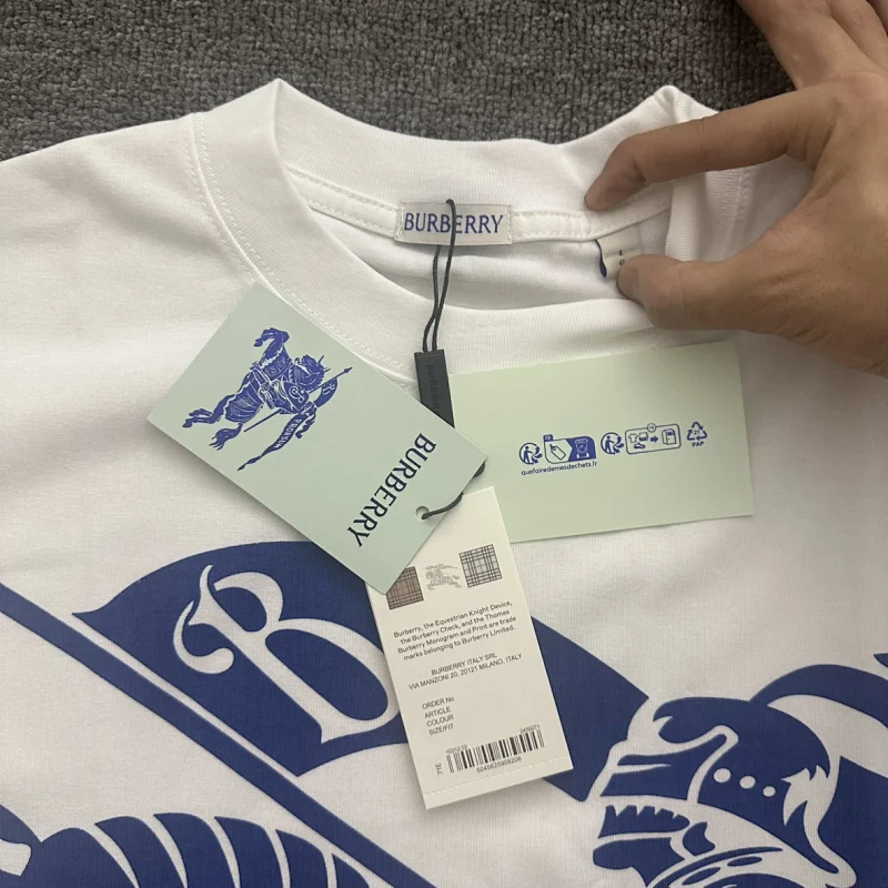 Burberry   War horse short sleeved shirt | Yoyubuy Spreadsheet