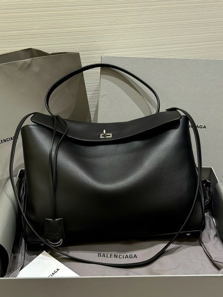 Balenciaga women's bag Rodeo calf leather handbag Kelly bag Postman bag Single shoulder armpit bag B
