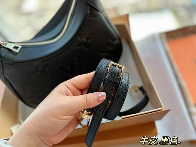 Louis Vuitton Underarm Bag Handheld Shoulder Cross Shoulder Leather Handbag | Yoyubuy Spreadsheet