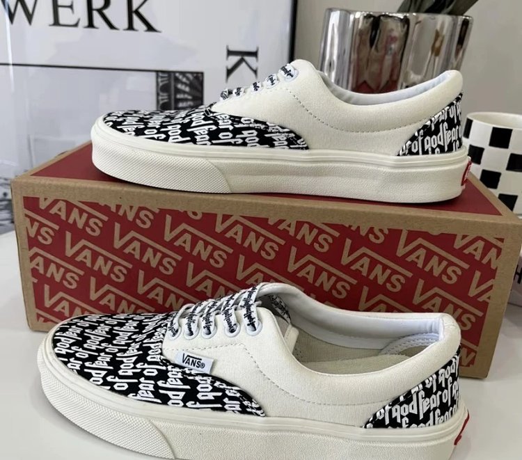Vans board shoes, one foot low cut shoesFear of God x Vans Era 95 dx white black fog  | Yoyubuy Spre
