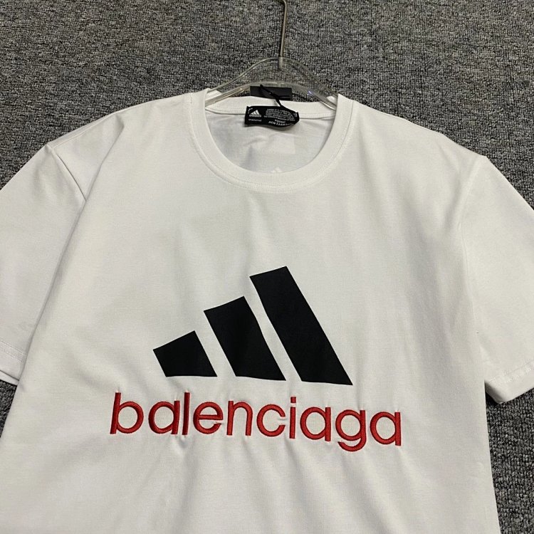 Balenciaga Adidas Joint Short Sleeve Fashion Show with Large Logo | Yoyubuy Spreadsheet
