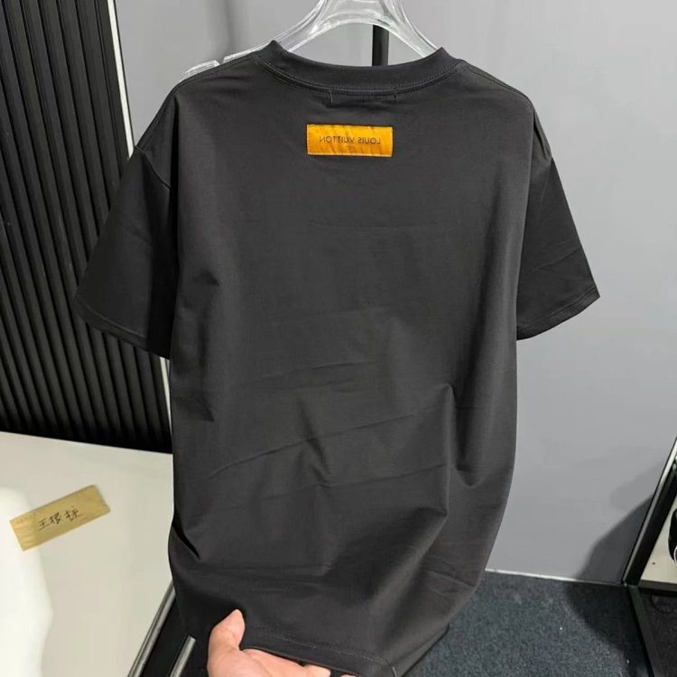 Louis Vuitton short sleeved T-shirt unisex knit top with half sleeves | Yoyubuy Spreadsheet