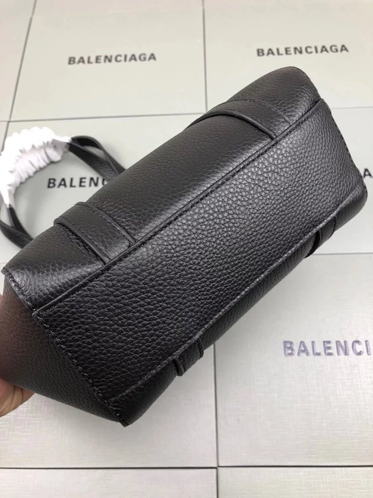 Balenciaga Tote Bag Handbill Shoulder Bag Bucket Bag | Yoyubuy Spreadsheet