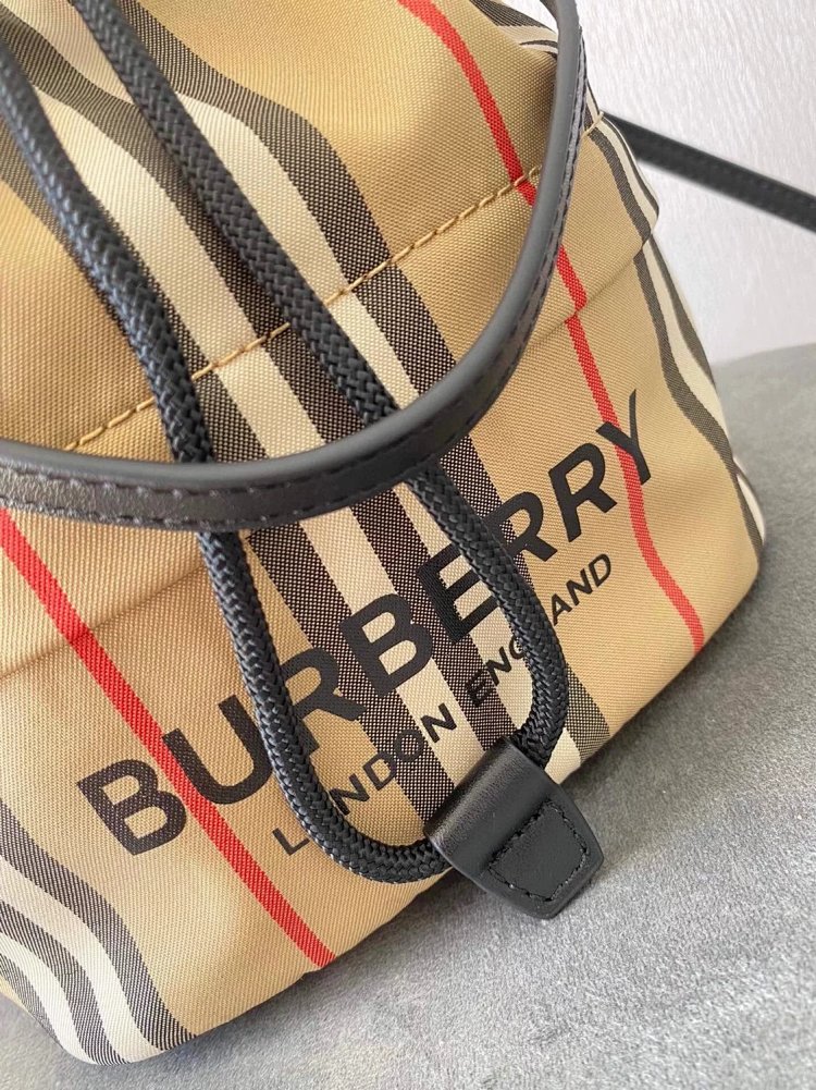 Burberry storage classic plaid canvas bucket bag drawstring bag | Yoyubuy Spreadsheet