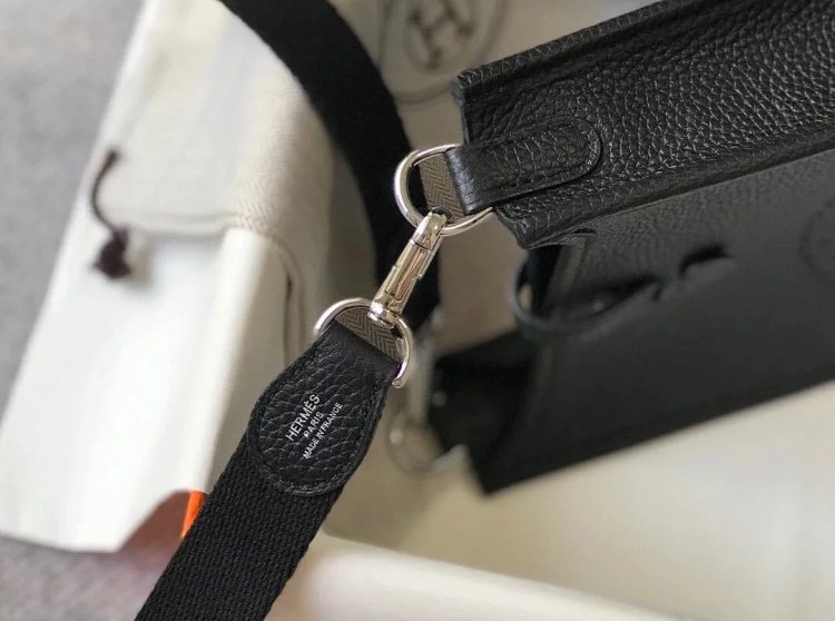 Hermes mini calf leather hollow shoulder crossbody buckle women's bag | Yoyubuy Spreadsheet