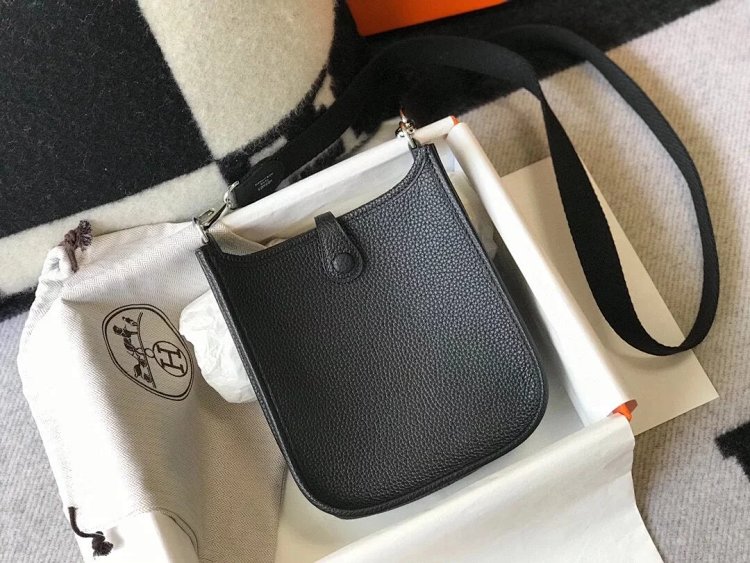 Hermes mini calf leather hollow shoulder crossbody buckle women's bag | Yoyubuy Spreadsheet