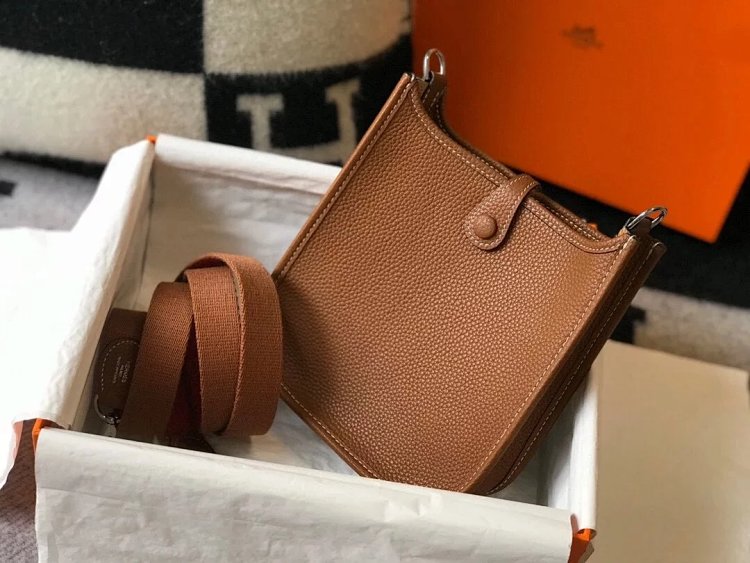 Hermes mini calf leather hollow shoulder crossbody buckle women's bag | Yoyubuy Spreadsheet