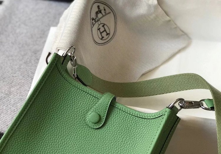 Hermes mini calf leather hollow shoulder crossbody buckle women's bag | Yoyubuy Spreadsheet