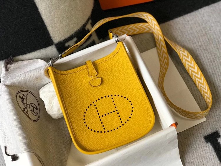 Hermes mini calf leather hollow shoulder crossbody buckle women's bag | Yoyubuy Spreadsheet