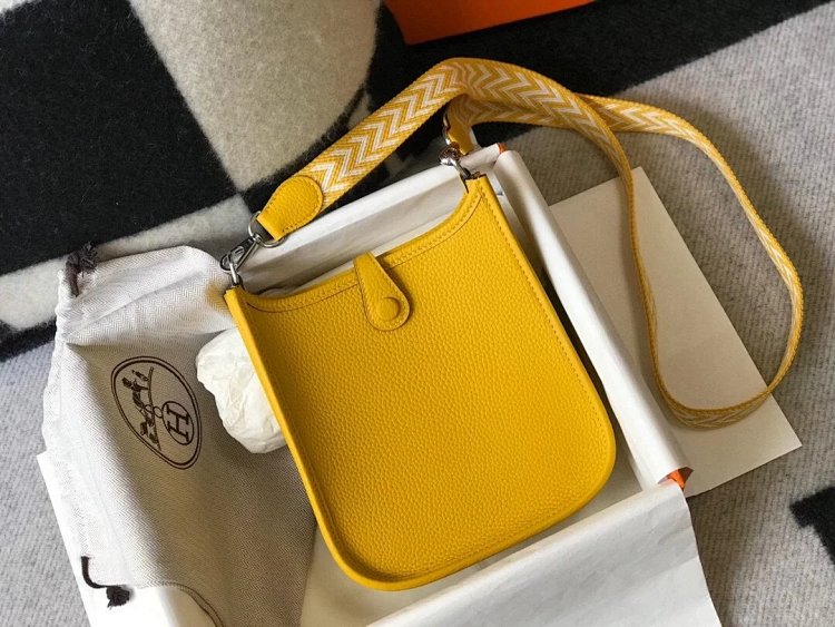 Hermes mini calf leather hollow shoulder crossbody buckle women's bag | Yoyubuy Spreadsheet