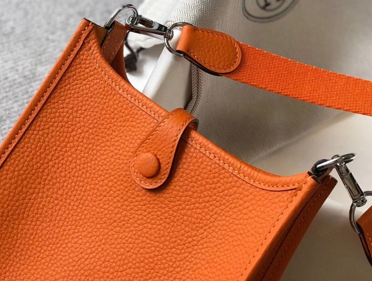 Hermes mini calf leather hollow shoulder crossbody buckle women's bag | Yoyubuy Spreadsheet