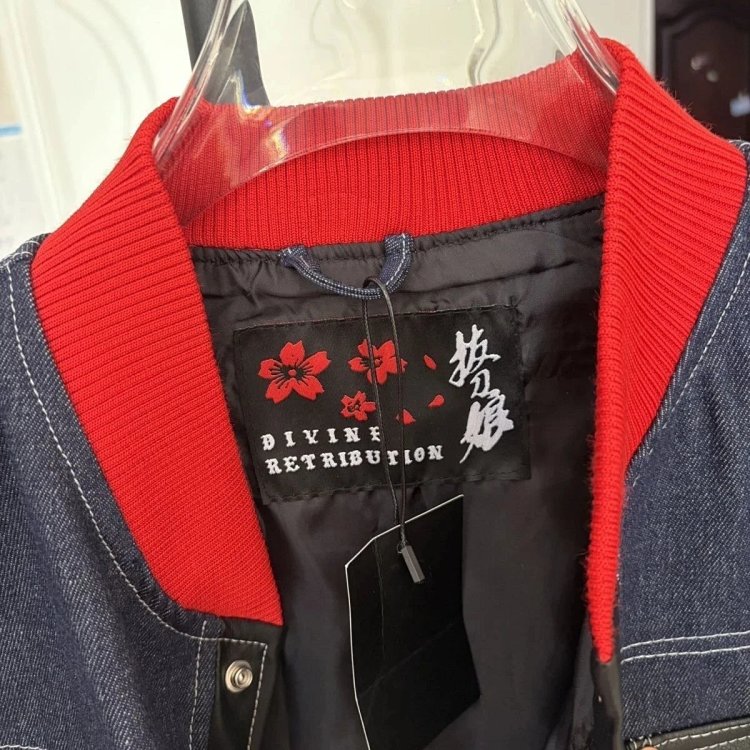 EVISU Heavy Industry Embroidered Cowboy Coat | Yoyubuy Spreadsheet
