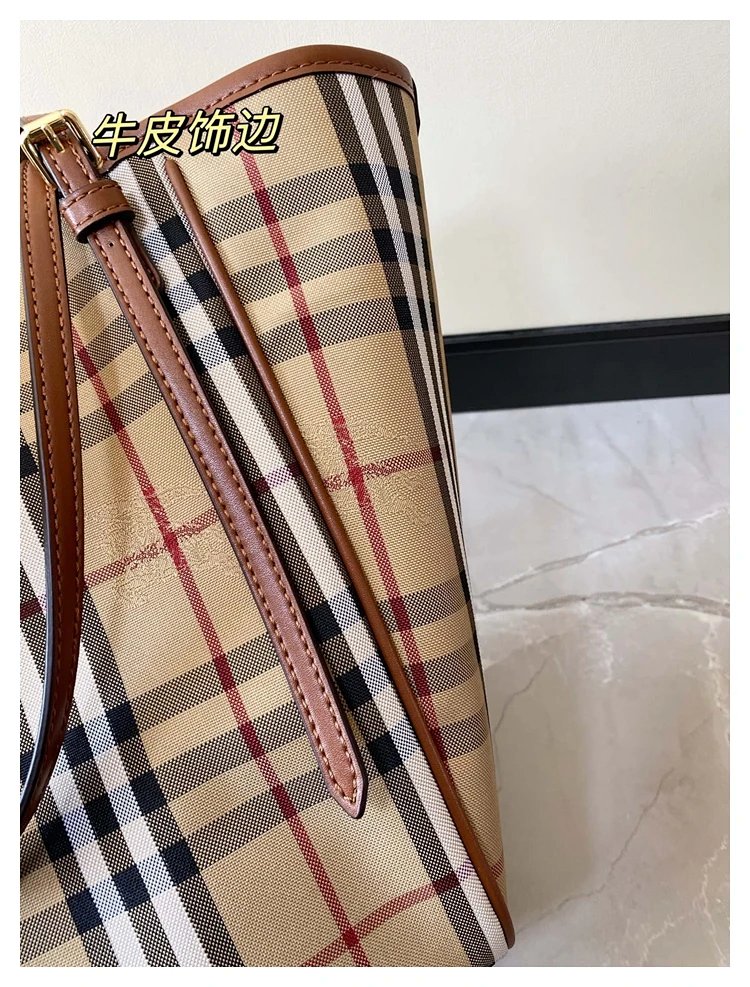 Burberry plaid pattern tote bag | Yoyubuy Spreadsheet