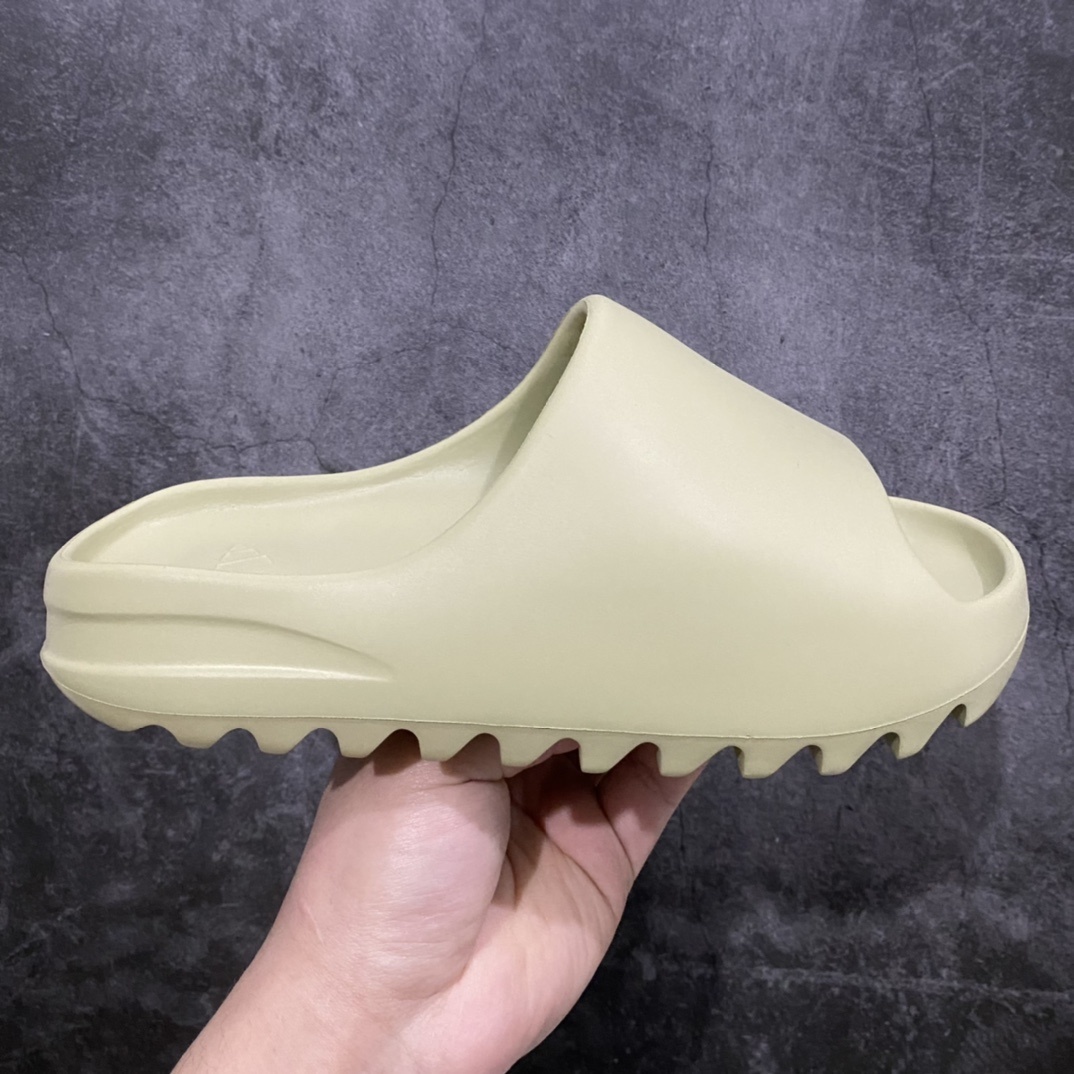 Adidas slippers T538022 | Yoyubuy Spreadsheet