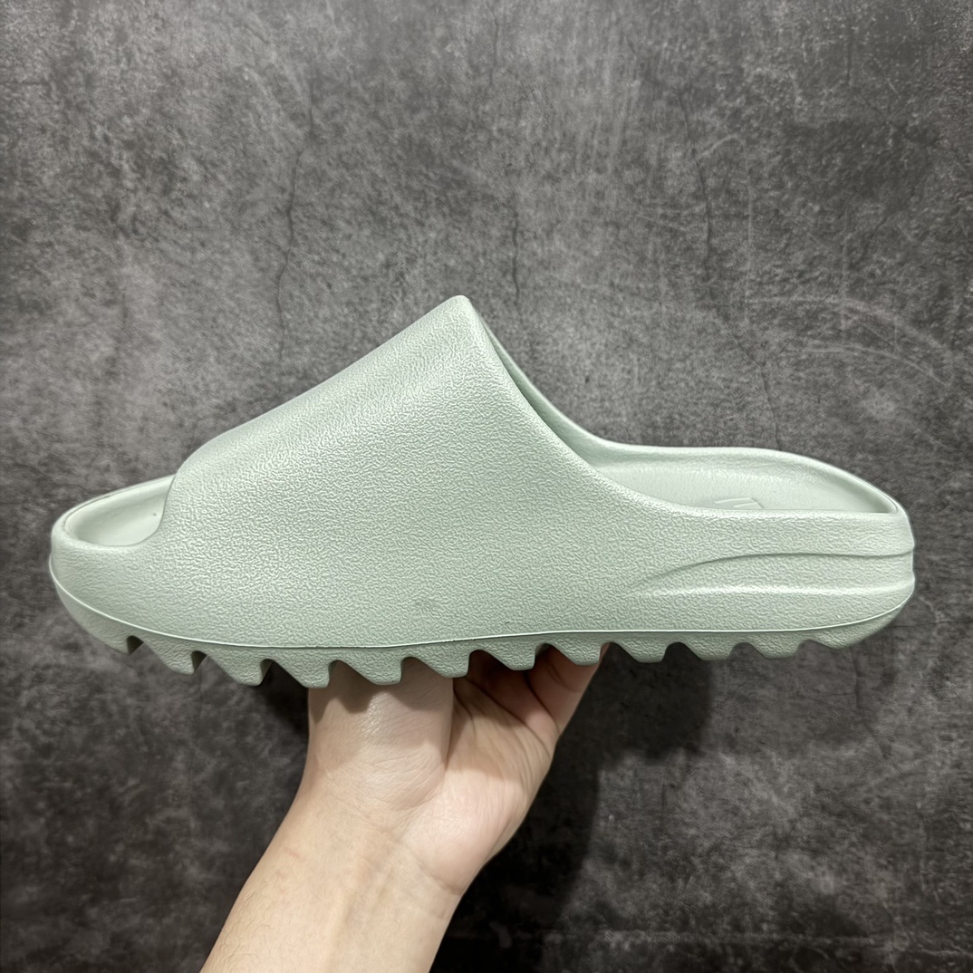 Adidas slippers T538023 | Yoyubuy Spreadsheet
