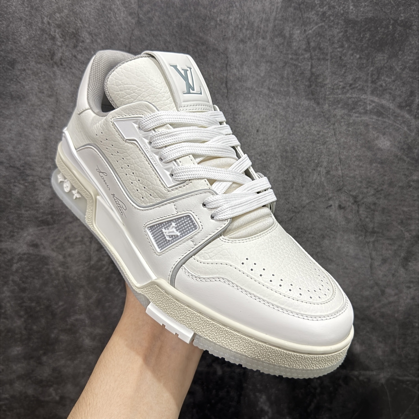 Louis Vuitton  Trainer Sneaker T538002 | Yoyubuy Spreadsheet
