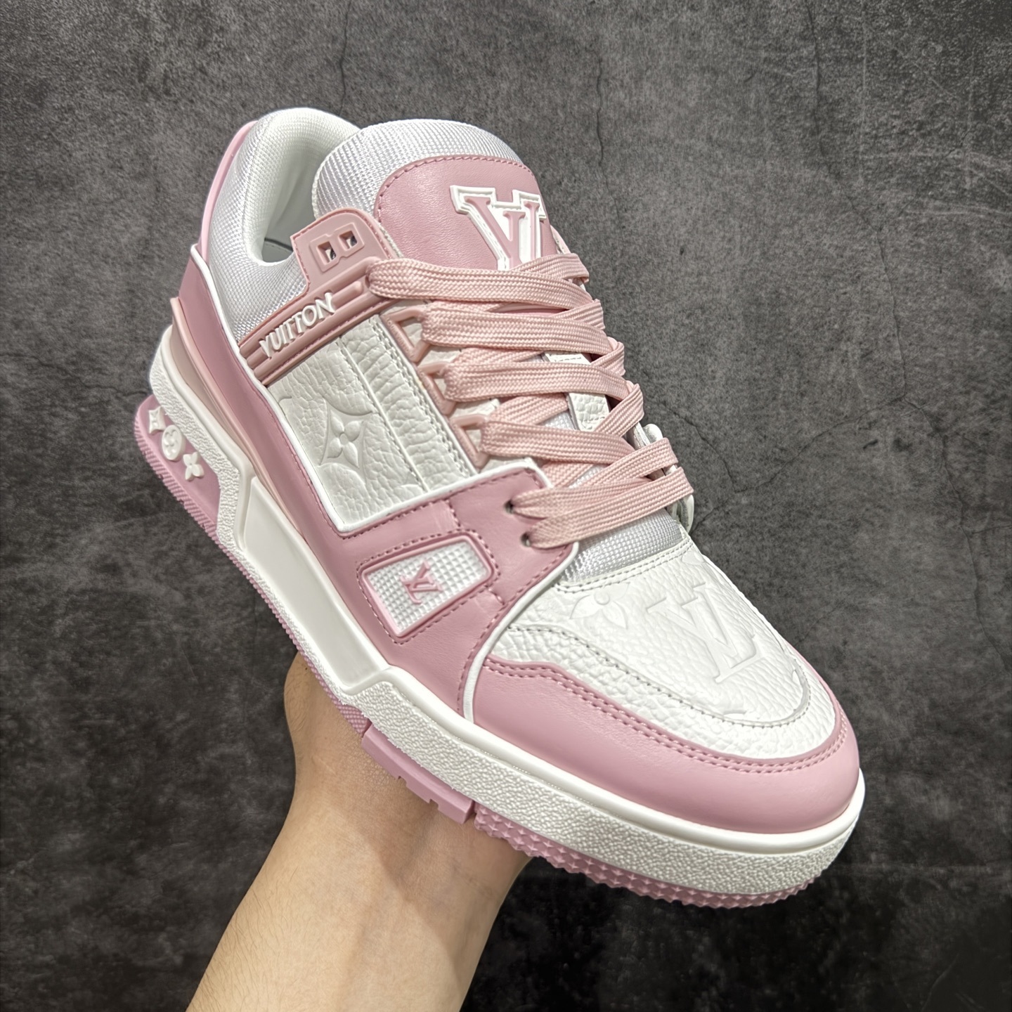 Louis Vuitton  Trainer Sneaker T538005 | Yoyubuy Spreadsheet