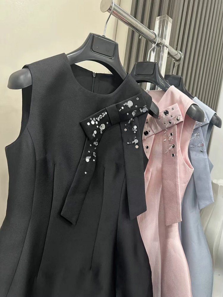 skitr Private high-end customized summer new product, girlish style with diamond studded bow and sle
