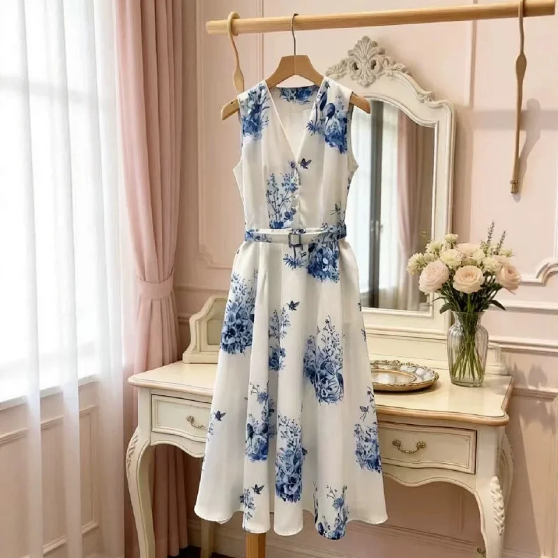 Seaside vacation blue and white printed long skirt | Yoyubuy Spreadsheet
