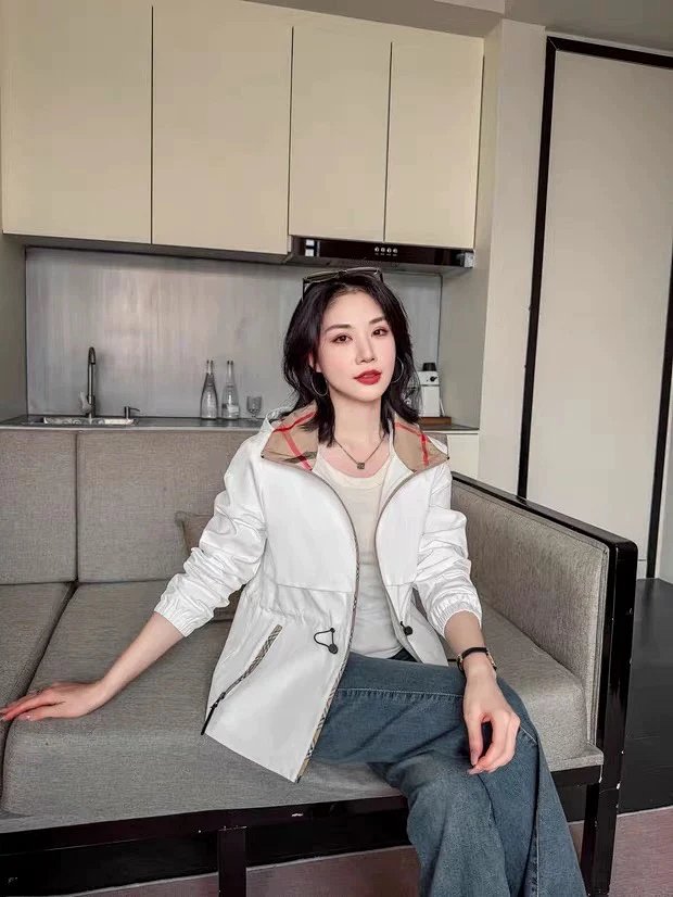 Burberry Light luxury high-end British windbreaker jacket | Yoyubuy Spreadsheet