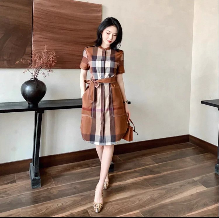 Burberry  British style casual mid length shirt skirt with floral patterns | Yoyubuy Spreadsheet