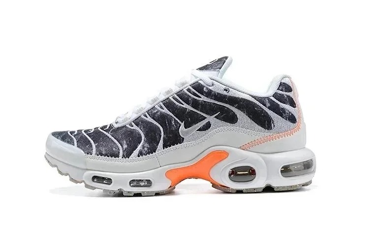 Max Plus TN (2)Casual sneakers
