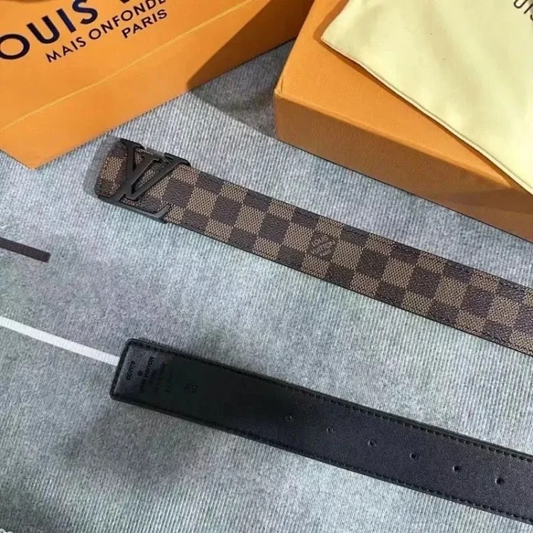 Belt Men's Light Luxury Cowhide Pants Belt Big Brand High-end Stainless Steel Letter Buckle Business Casual Versatile Leather Belt
