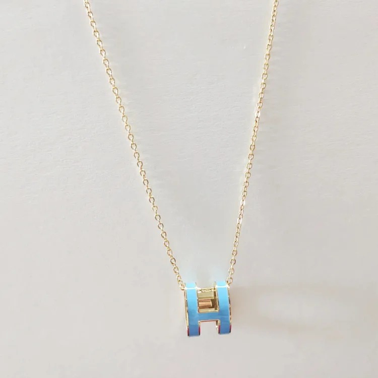 Chanel Versatile Fashion Accessory