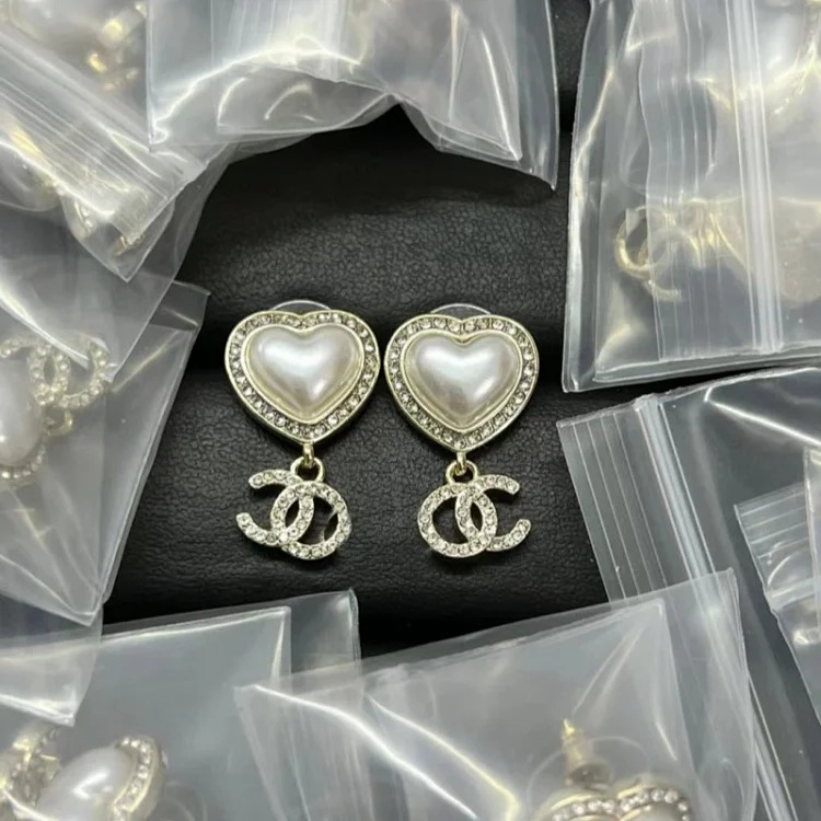 Chanel New Fashion Premium Heart Earrings