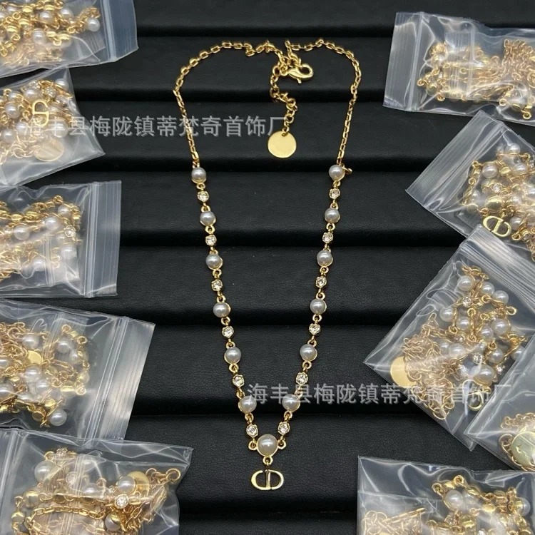 Dior New Luxury Premium Pearl Necklace