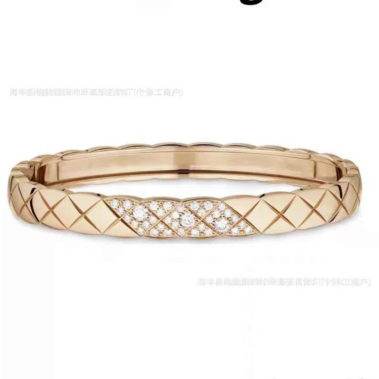 Chanel Luxury Premium Rhinestone Gold Bracelet