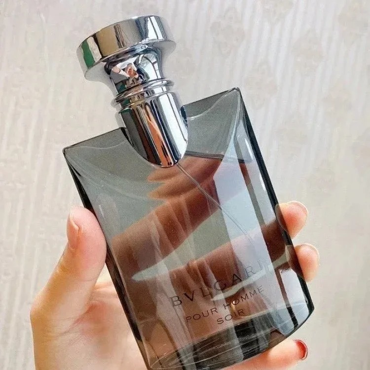 PC01- boutique perfume