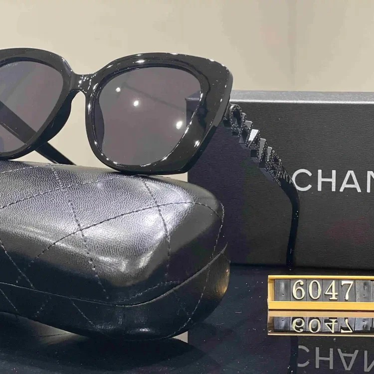 Chanel fashion sunglasses