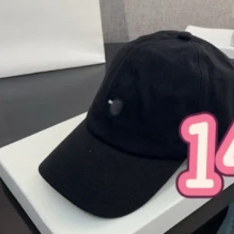 Classic Versatile Embroidered Baseball Cap